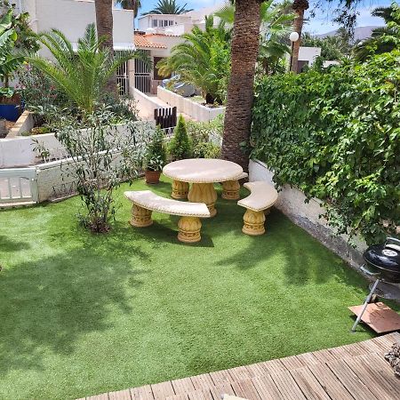 Studio With Garden Arona  Bagian luar foto